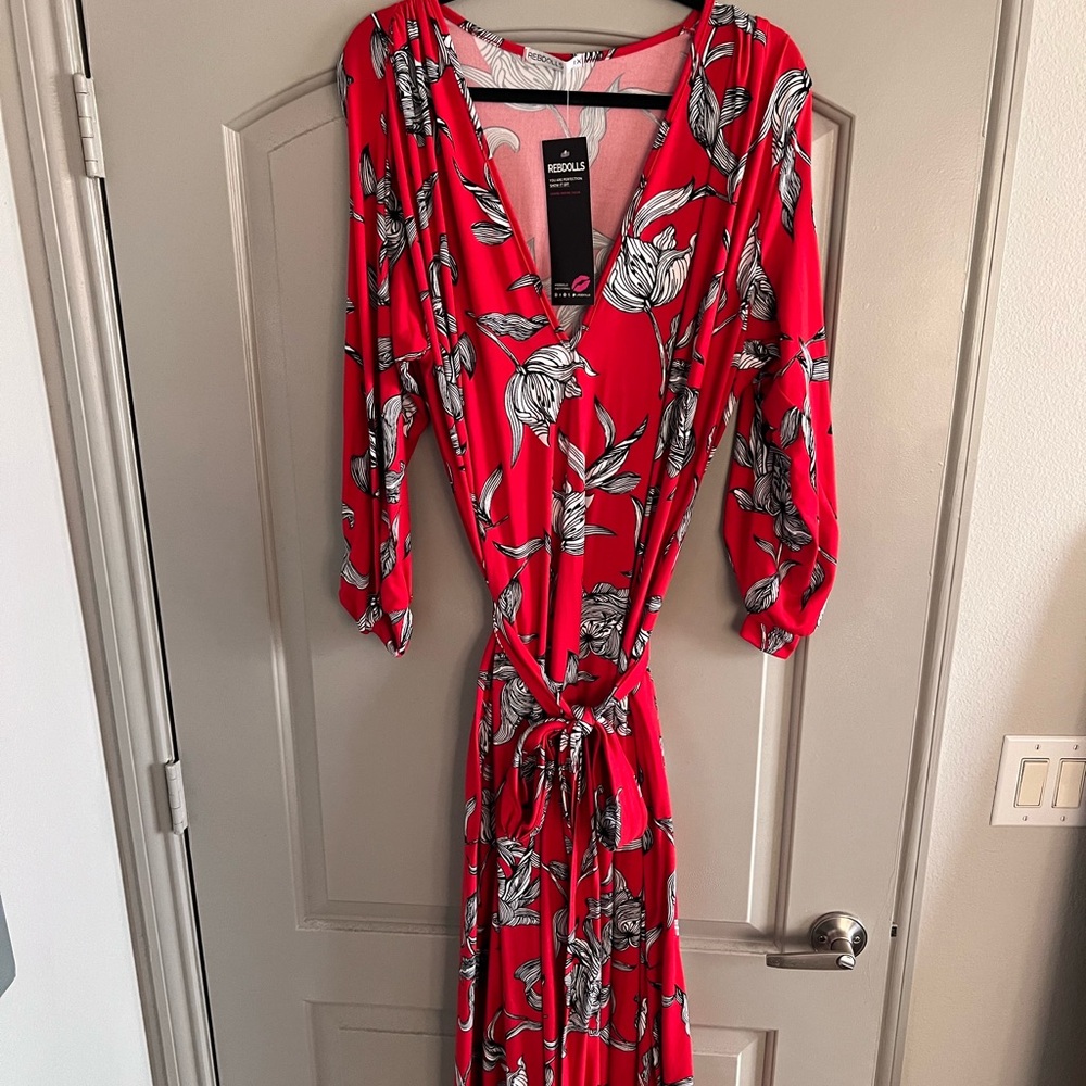 Kiss Belted Maxi Dress